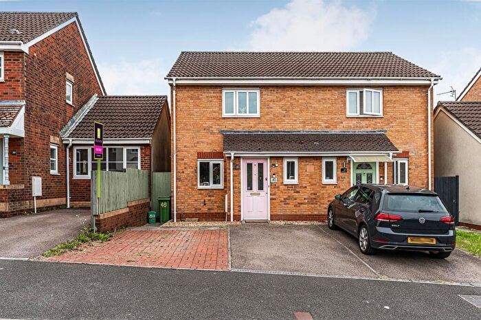 2 Bedroom Semi Detached House For Sale In Blackthorn Court, Llanharry, CF72