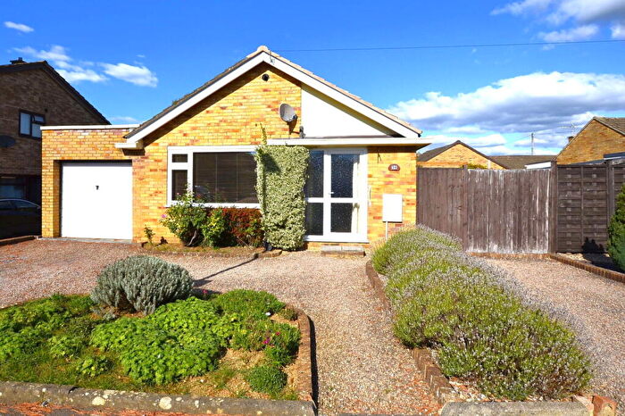 2 Bedroom Detached Bungalow For Sale In Colerne Drive, Hucclecote, Gloucester, GL3