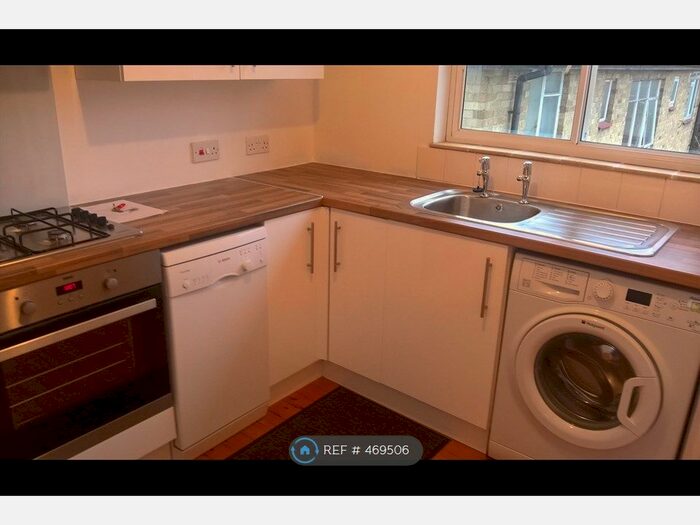 1 Bedroom Flat To Rent In Millway Close, Oxford, OX2