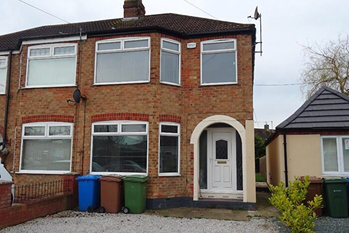 3 Bedroom Semi-Detached House To Rent In Swinemoor Lane, Beverley, HU17