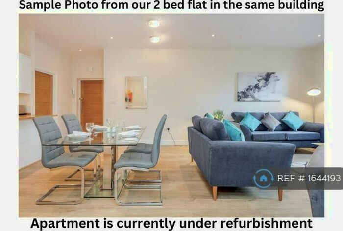 3 Bedroom Flat To Rent In Victoria House, Maidenhead, SL6