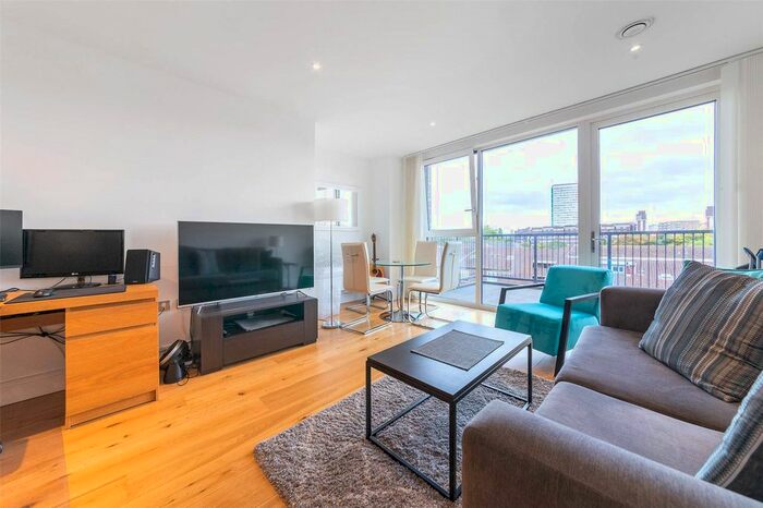 1 Bedroom Flat To Rent In Aurora Point, Grove Street, London, SE8