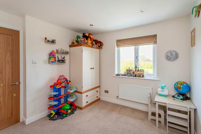 4 Bedroom Detached House For Sale In Moor Close, Wheldrake, York, YO19