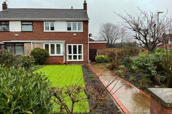 3 Bedroom Semi-Detached House To Rent In Ronald Road, Liverpool, L22