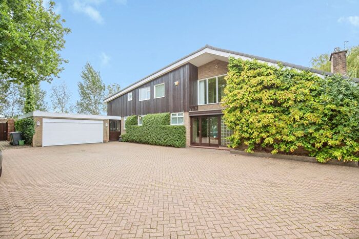 3 Bedroom Detached House For Sale In Watling Street, Witherley, CV9