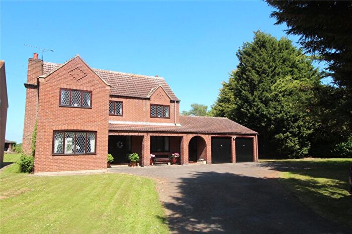 4 Bedroom Detached House For Sale In Thorpe Lane, Thorpe In Balne, Doncaster, DN6