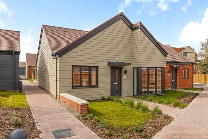 1 Bedroom Bungalow For Sale In Herne Bay Gardens, Herne Bay, Kent, CT6