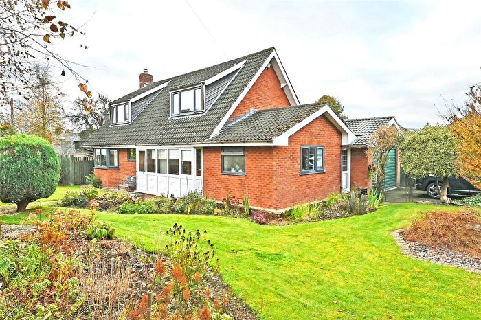 4 Bedroom Detached House For Sale In Newbridge On Wye, Llandrindod Wells, Powys, LD1