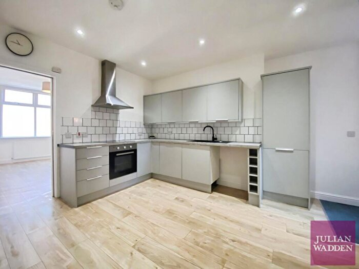 1 Bedroom Flat To Rent In Reddish Lane, Gorton, Manchester, M18