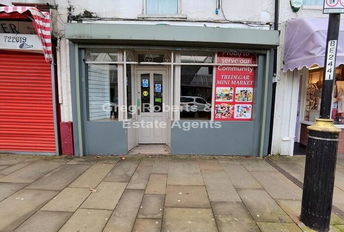 Terraced House To Rent In Commercial Street, Tredegar, Blaenau Gwent. NP22