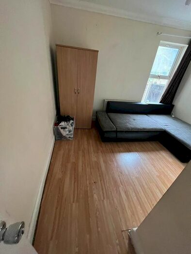 1 Bedroom Flat To Rent In Baker Street, Luton, LU1