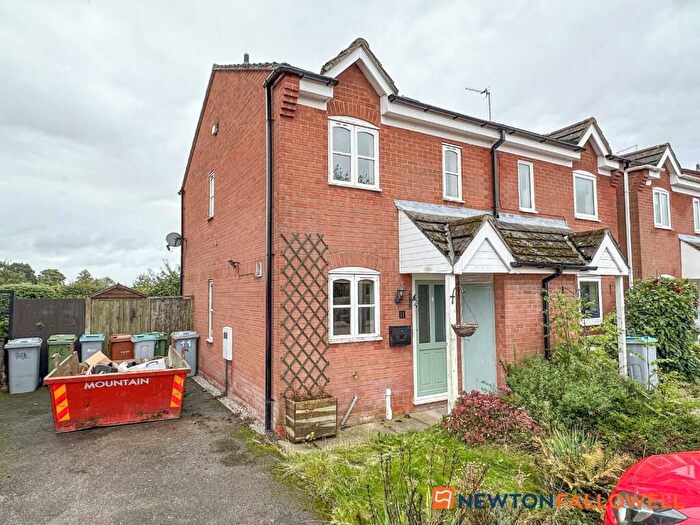 2 Bedroom Semi-Detached House For Sale In Mill Close, Sutton-On-Trent, Newark, NG23