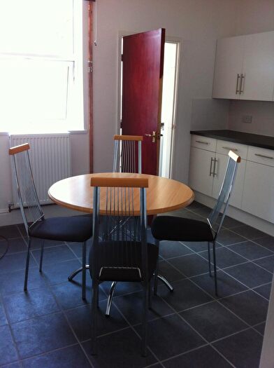 4 Bedroom Terraced House To Rent In Lonsdale Street, Stoke-on-Trent, ST4