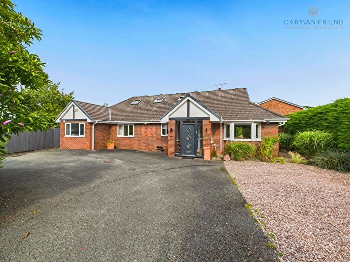 3 Bedroom Detached Bungalow For Sale In Church Lane, Guilden Sutton, CH3
