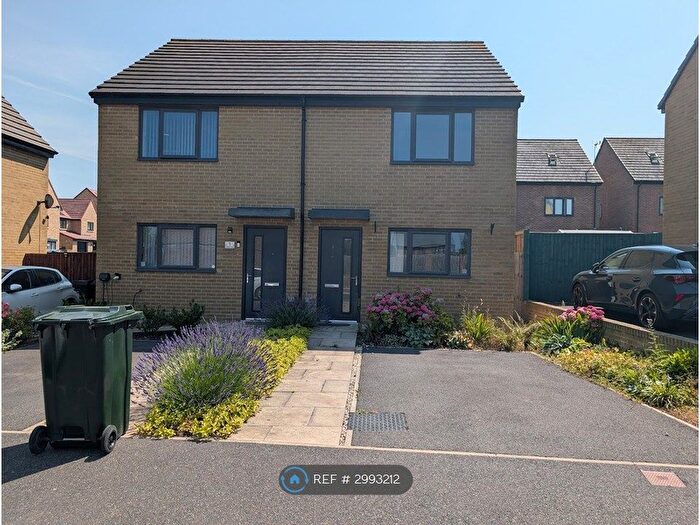 2 Bedroom Semi-Detached House To Rent In Platform Way, Rotherham, S63