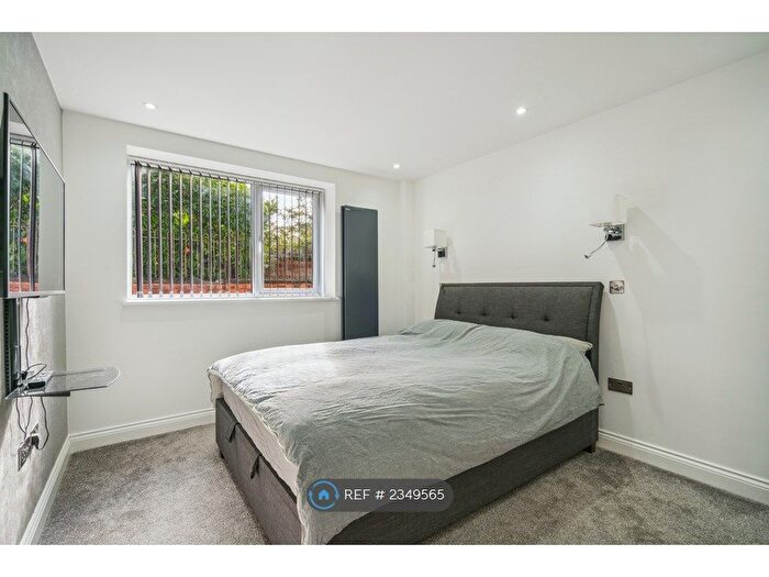 1 Bedroom Flat To Rent In Sterling House, Kingston Bagpuize, Abingdon, OX13