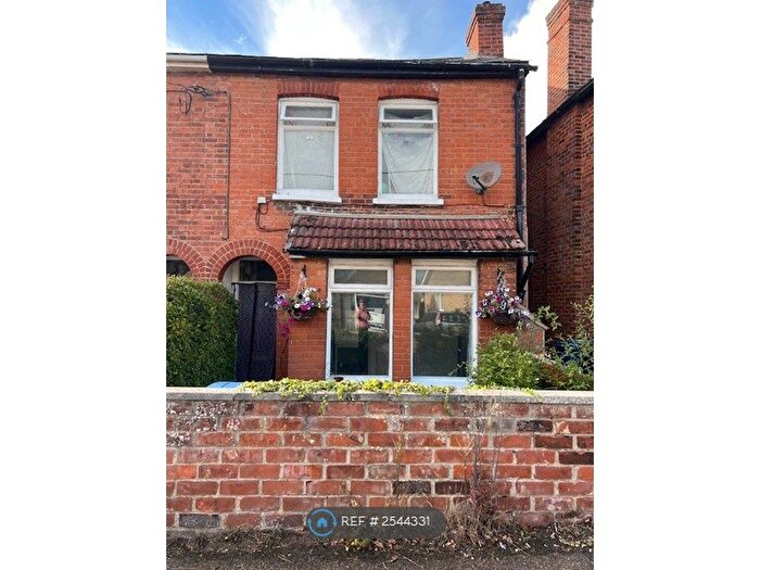 1 Bedroom Flat To Rent In Acton Lane, Sudbury, CO10