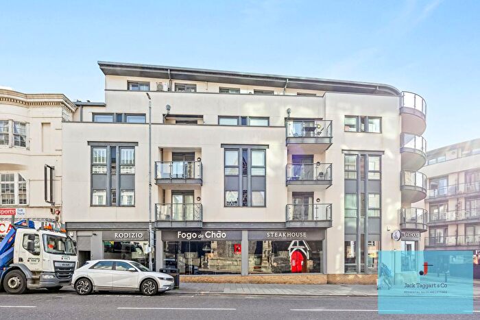 2 Bedroom Flat For Sale In West Street, Brighton, BN1