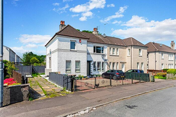 2 Bedroom Apartment For Sale In Park Avenue, Elderslie, PA5