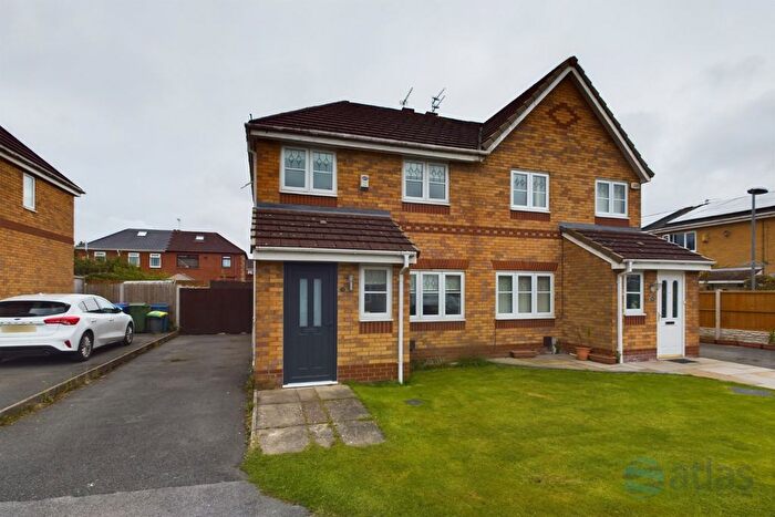 3 Bedroom Semi-Detached House To Rent In Avington Close, West Derby, L12