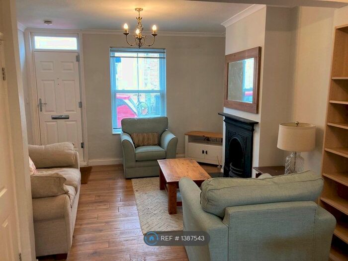 2 Bedroom Flat To Rent In Great Eastern Street, Cambridge, CB1