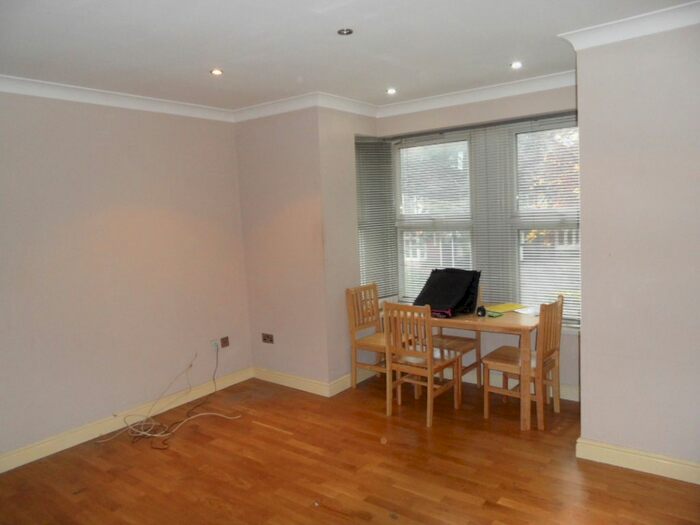 1 Bedroom Property To Rent In Marsh Road, Leagrave, Luton, LU3