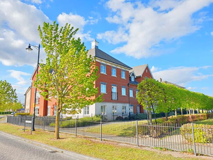 2 Bedroom Apartment To Rent In Pashford Place, Ravenswood, IP3