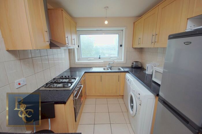 3 Bedroom Flat To Rent In Dalehead, Harrington Square, London, NW1