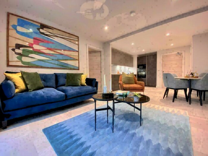 2 Bedroom Apartment To Rent In Angel Gardens, Manchester, Greater Manchester, M4