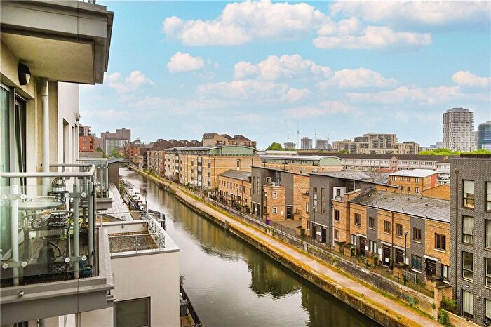 1 Bedroom Flat To Rent In Aqua Vista Square, London, E3
