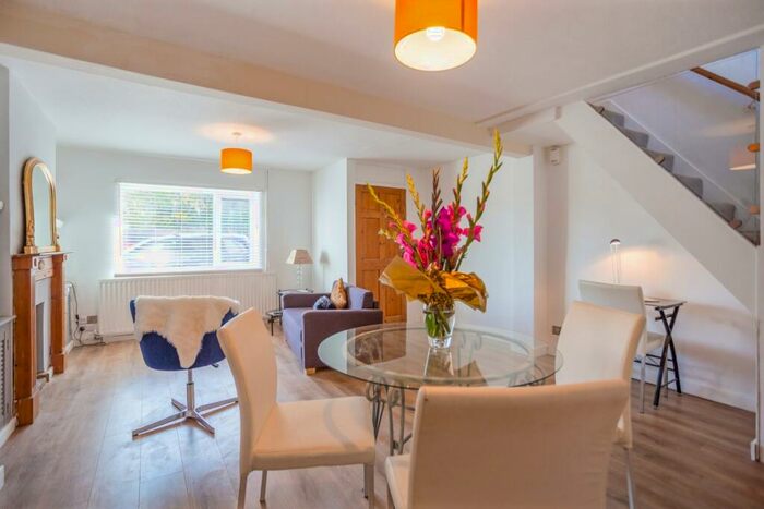 2 Bedroom Terraced House To Rent In Salisbury Road Marlborough, SN8