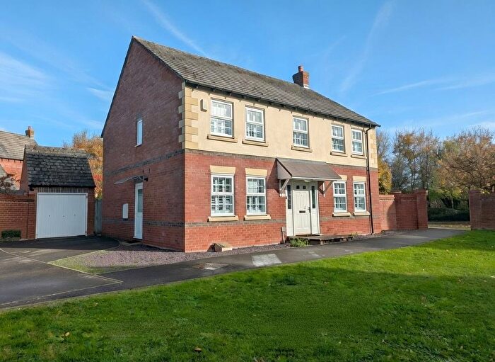 4 Bedroom Detached House For Sale In Deadmans Lane, Newbury, RG19