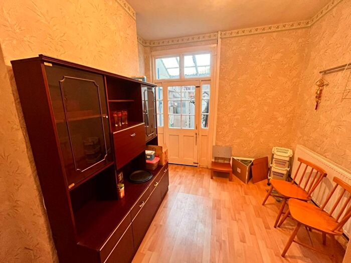 4 Bedroom Terraced House To Rent In Talworth Street, Roath, CF24