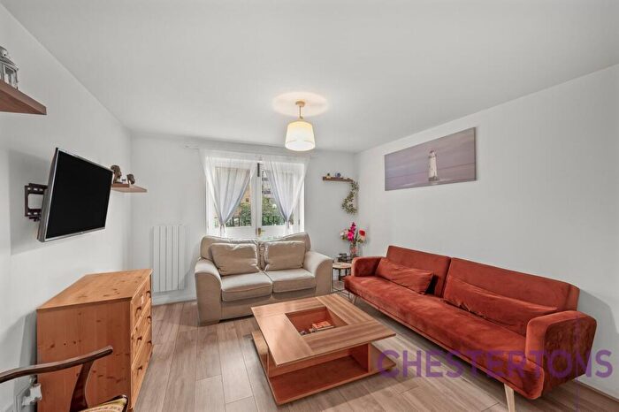 2 Bedroom Flat To Rent In Caravel Close, Millwall, E14