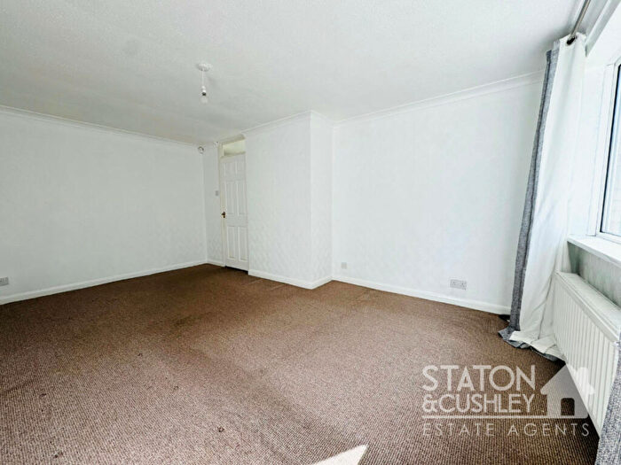 2 Bedroom Detached Bungalow For Sale In Westhill Park, Mansfield Woodhouse, NG19