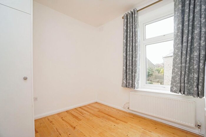 2 Bedroom Flat To Rent In Blakeney Road, Crookes, Sheffield, S10