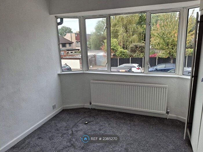 3 Bedroom Terraced House To Rent In Stanhope Avenue, Harrow, HA3