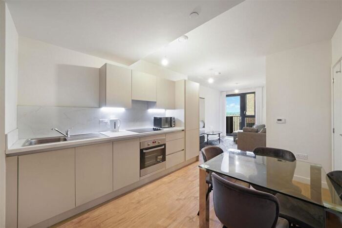 1 Bedroom Apartment To Rent In North End Road, Wembley, HA9