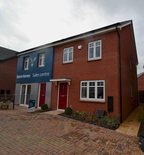 2 Bedroom Semi-Detached House To Rent In The Dovecote, Warwick, CV34