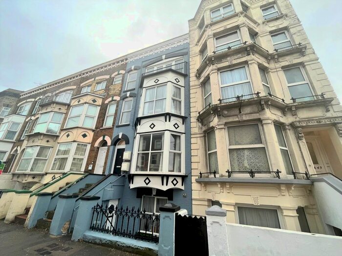 1 Bedroom Flat To Rent In Canterbury Road, Margate, CT9