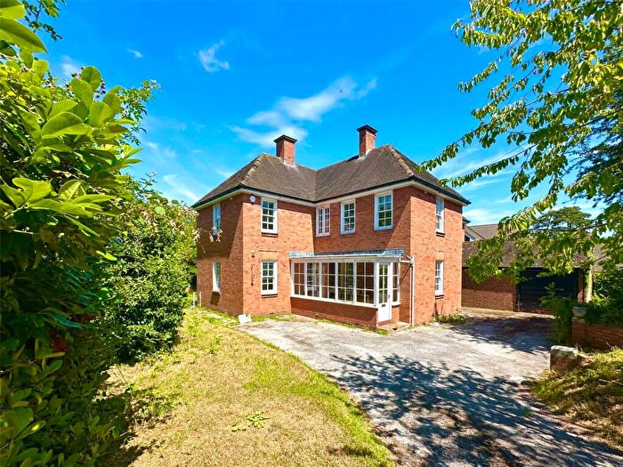 5 Bedroom Detached House For Sale In Church Road, Abbots Leigh, Bristol, BS8