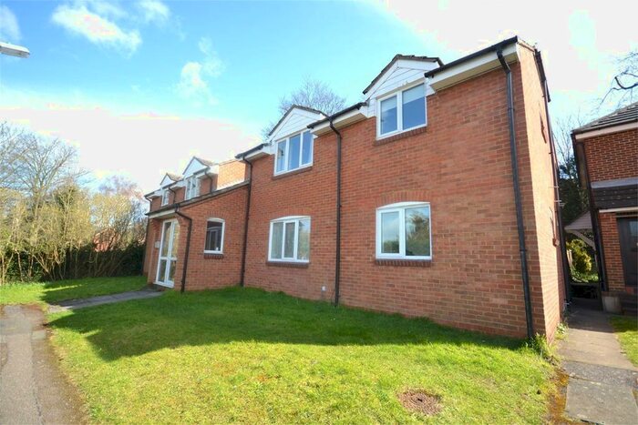 1 Bedroom Studio To Rent In Park Gate, Hitchin, SG4