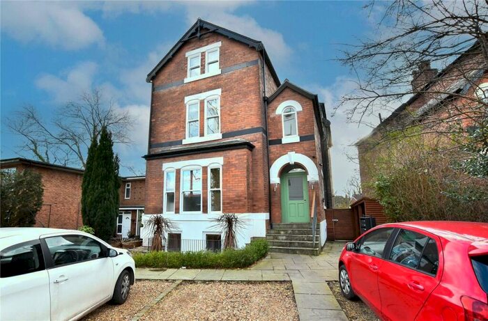 2 Bedroom Apartment To Rent In Oak Road, Didsbury, Manchester, M20