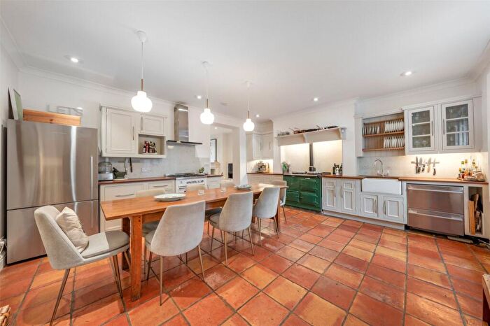 2 Bedroom Maisonette To Rent In Gloucester Avenue, Primrose Hill, London, NW1