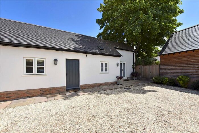 Bungalow To Rent In Aston Rowant, Watlington, Oxfordshire, OX49