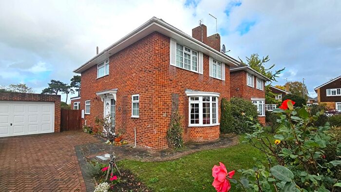 4 Bedroom Detached House For Sale In The Fairway, Herne Bay, CT6