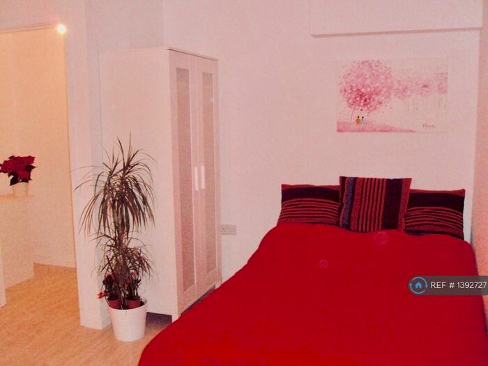 Studio To Rent In Baker Street, Brighton, BN1