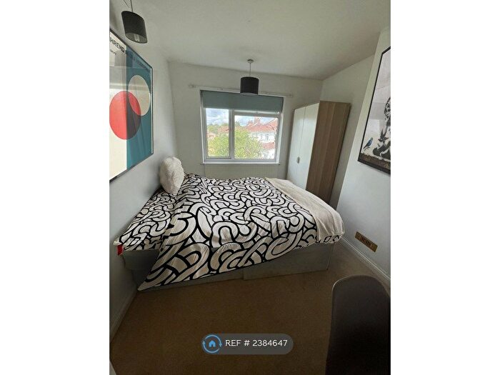 5 Bedroom Semi-Detached House To Rent In Fishponds, Bristol, BS16