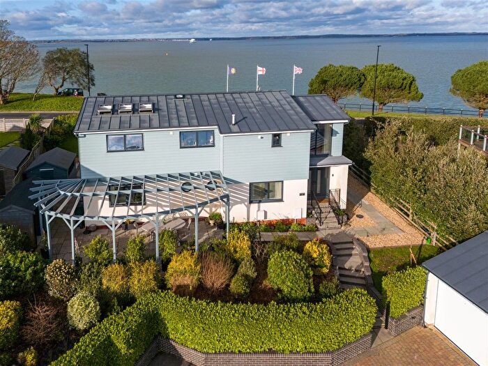 4 Bedroom Detached House For Sale In The Mount, Yarmouth, PO41