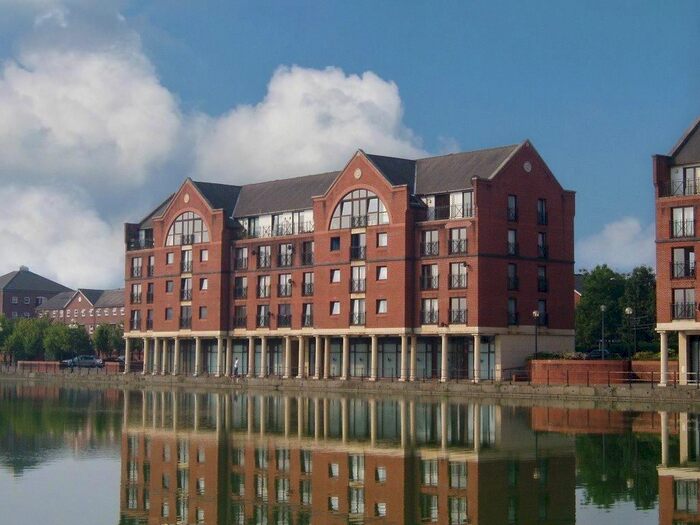 2 Bedroom Flat To Rent In Earl Cunningham Court, Atlantic Wharf, Cardiff, CF10